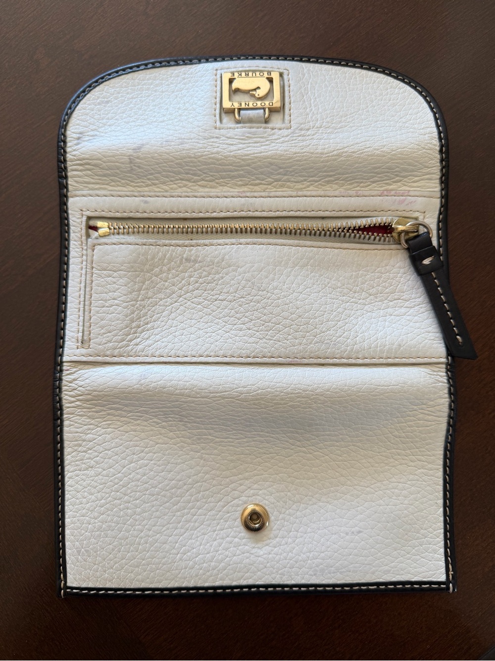 Dooney & Bourke Leather Medium Pocket Satchel & Matching Wallet Set - Picture 11 of 15